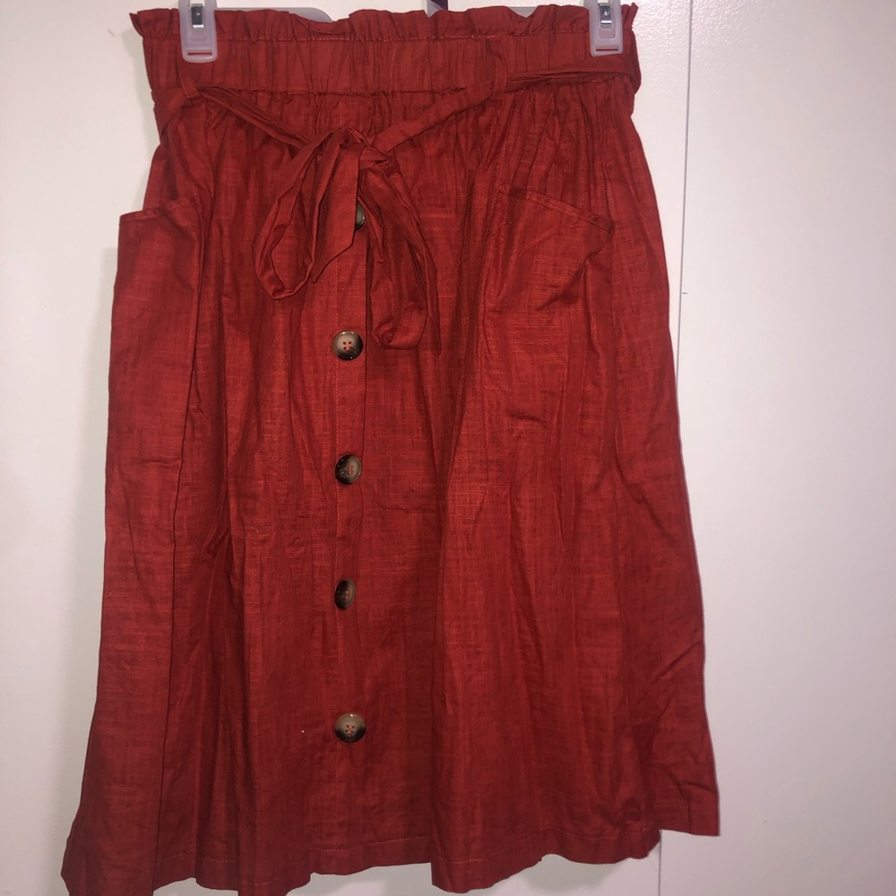 Skirt, semi-sheer, recommend wearing tights or something underneath